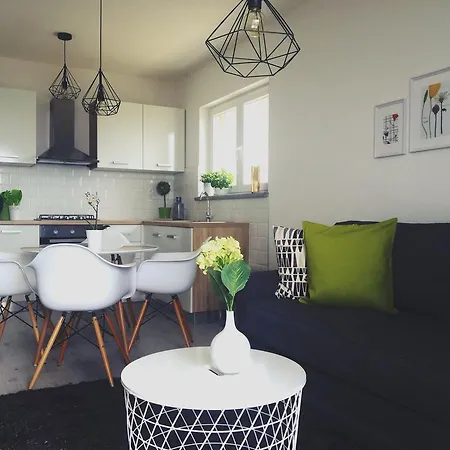 アパート Aman マカルスカ