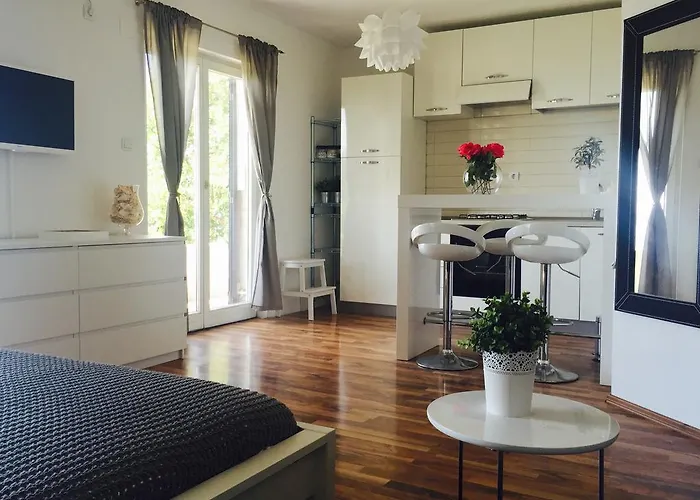 Apartment Aman Makarska